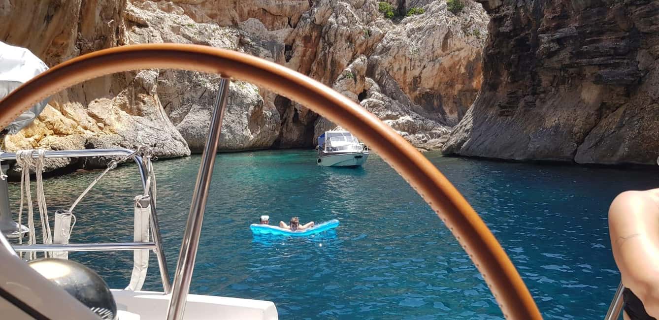 image n.17 of From Arbatax: Gulf of Orosei Sail Boat Trip with Lunch activity in Baunei, uploaded by supplier