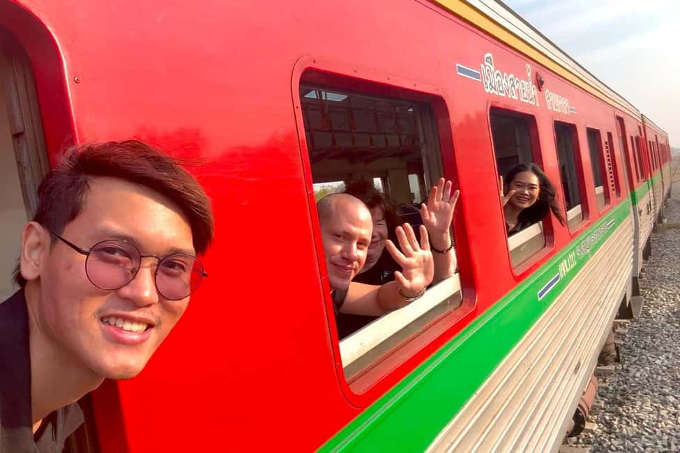 image n.25 of Bangkok: Floating Market and Train Market Experience activity in Pattaya, uploaded by supplier