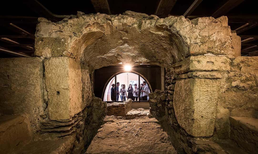 image n.3 of Sion: Sion Wine Tour - wine tasting and guided tour activity in Sion, uploaded by supplier