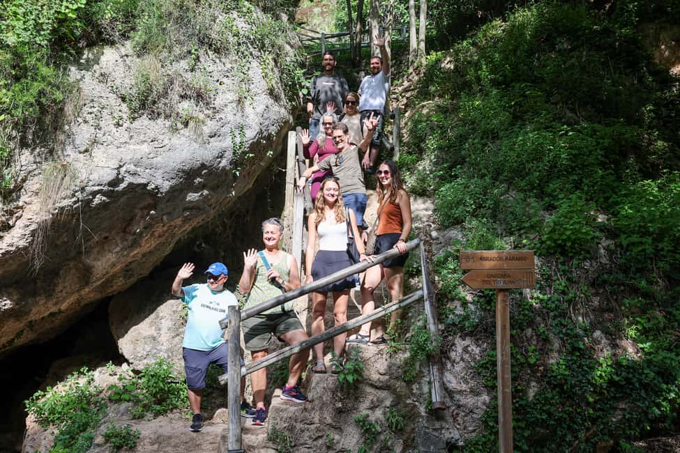 image n.8 of Valencia: Montanejos Hot Spring & Girlfriend Waterfall, Food activity in Montanejos, uploaded by supplier