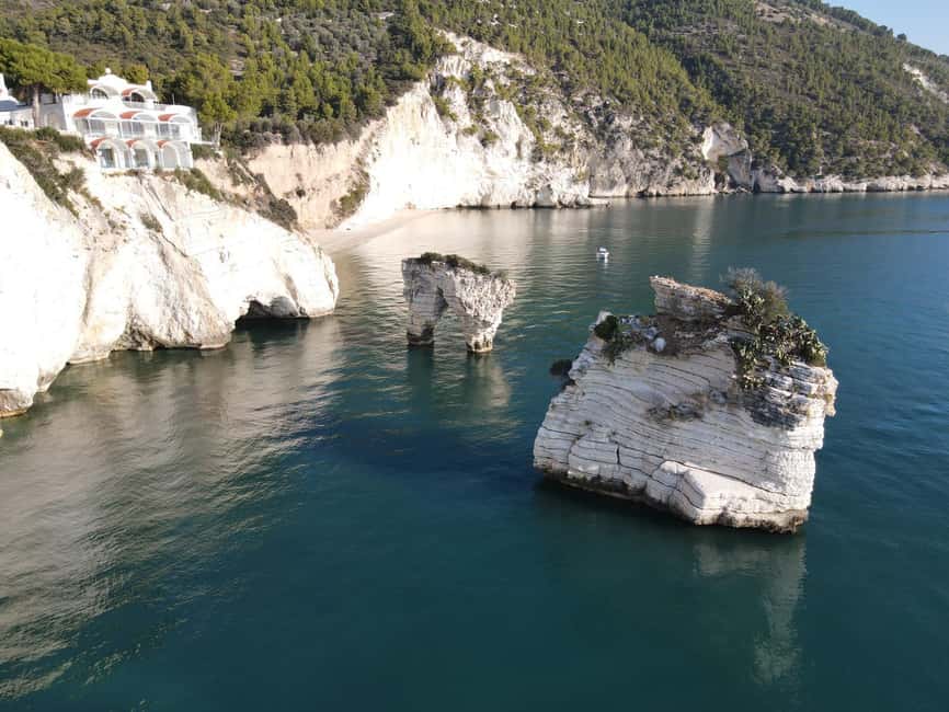 image n.3 of Vieste: Boat tour of the Gargano coast activity in Vieste, uploaded by supplier