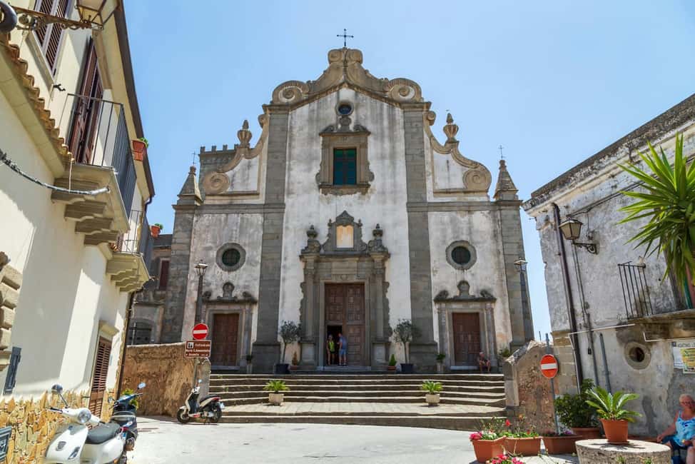 image n.7 of From Taormina: The Godfather Sicily Tour activity in Savoca, uploaded by supplier