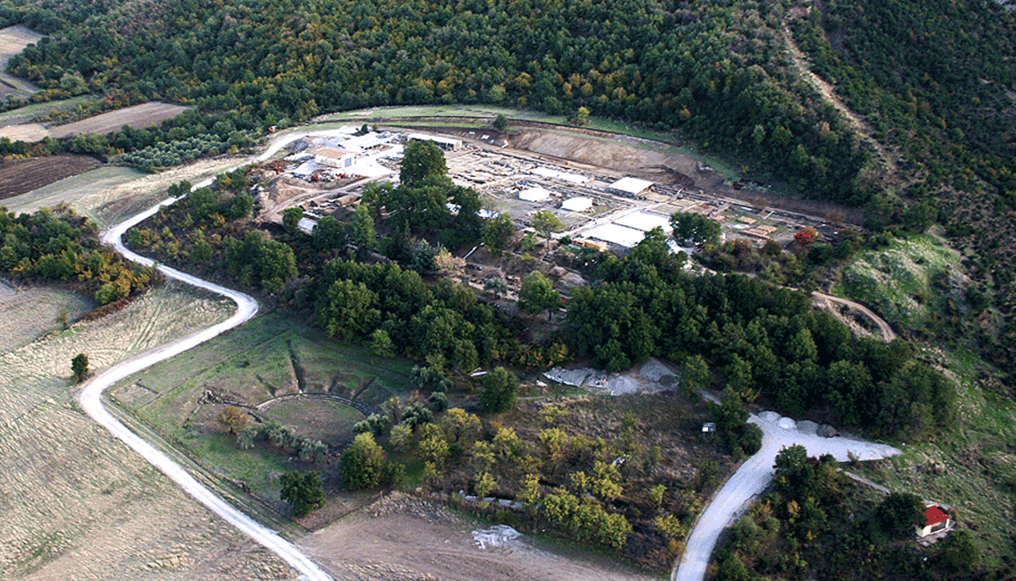 imagen n.º 6 de Desde Salónica: Excursión de un día a las Tumbas Reales de Aigai y al Museo de Pella actividad en Salónica, subida por el proveedor