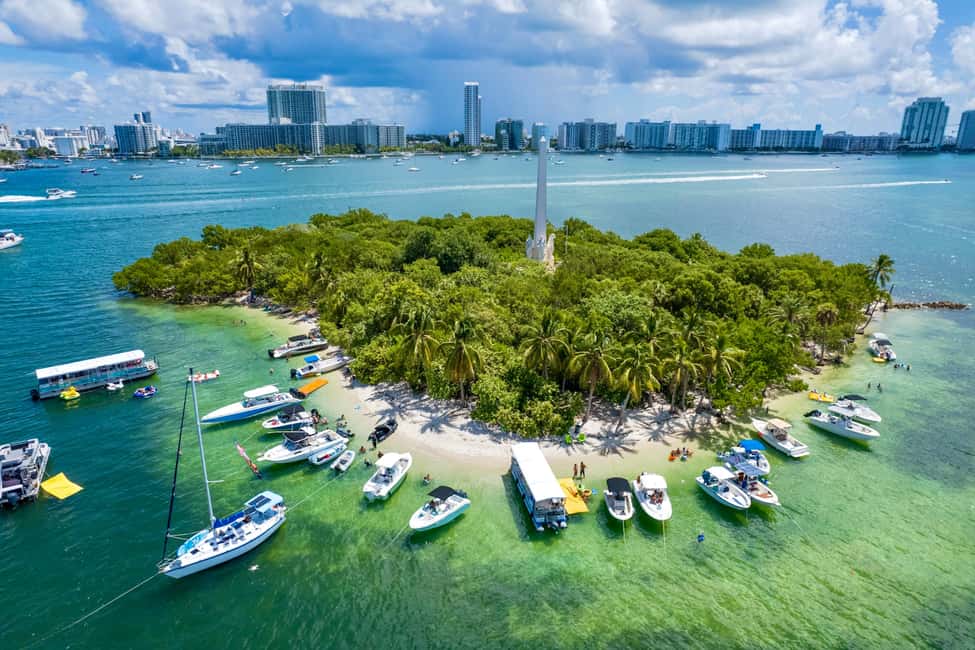 image n.20 of Miami: Private Luxury Boat Charter with a Captain activity in Miami, uploaded by supplier