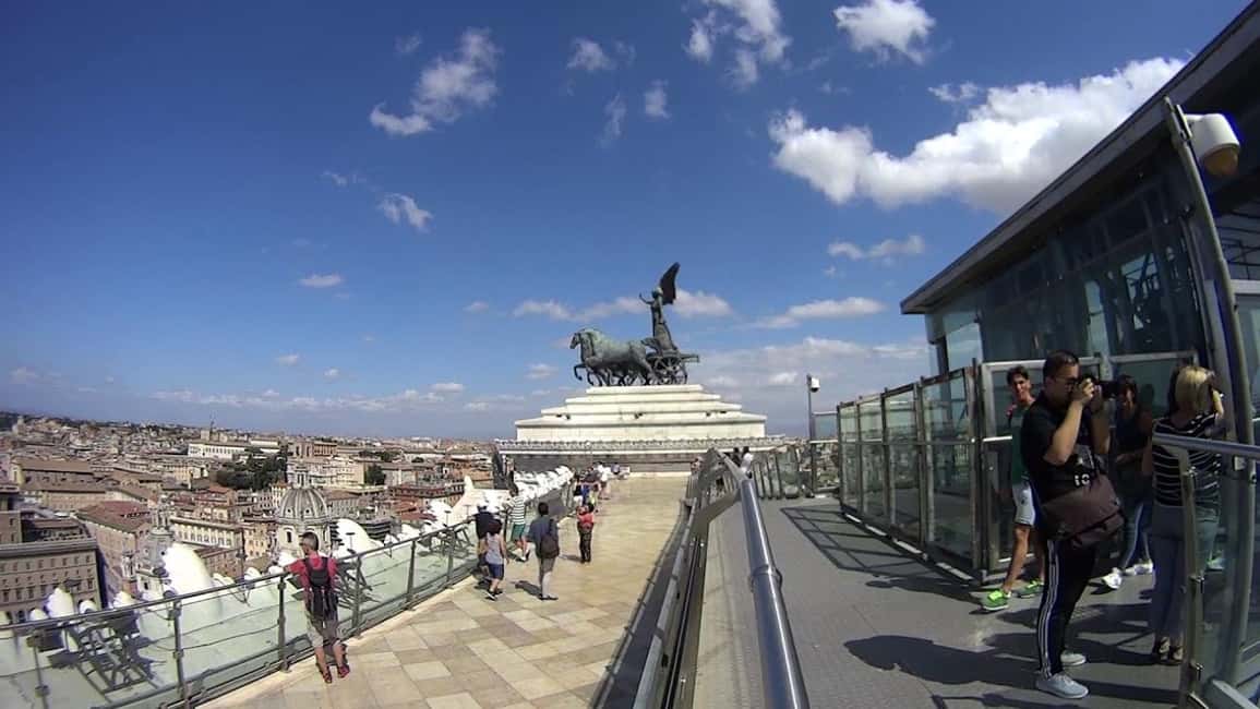 Image N°10 de Rome : Vittoriano avec Rooftop & Palazzo Venezia Hosted Entry activité à Rome, publiée par le prestataire