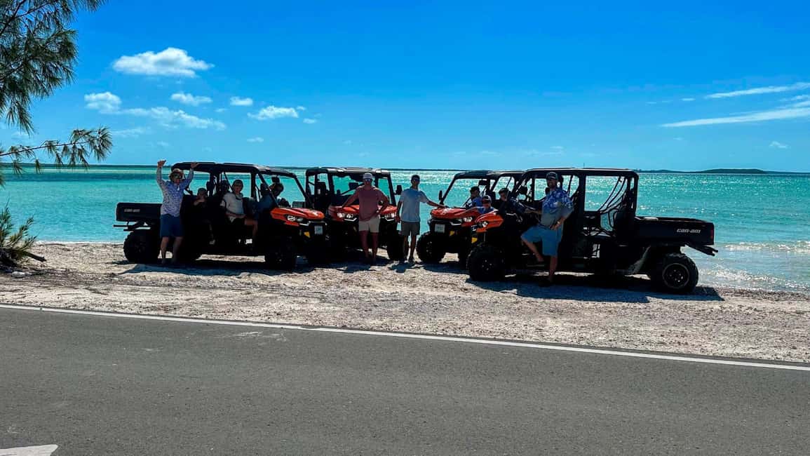 Image N°2 de Exuma, Bahamas : Location de Buggy 6 places avec haut-parleur Bluetooth activité à Nassau, Bahamas, publiée par le prestataire