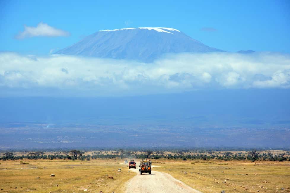 imagen n.º 5 de Kilimanjaro: Paseo por el pueblo, visita al café, cascada y almuerzo actividad en Moshi, subida por el proveedor