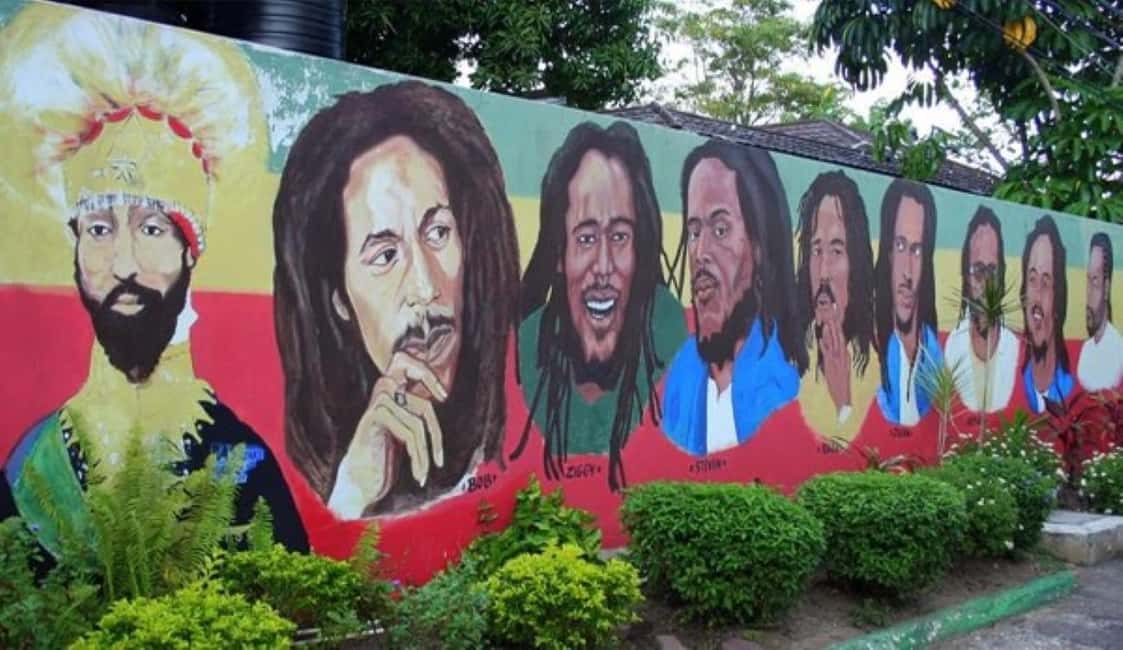 imagem n.4 de Bob Marley Tour guiado na cidade atividade em Kingston, Jamaica, carregada pelo fornecedor