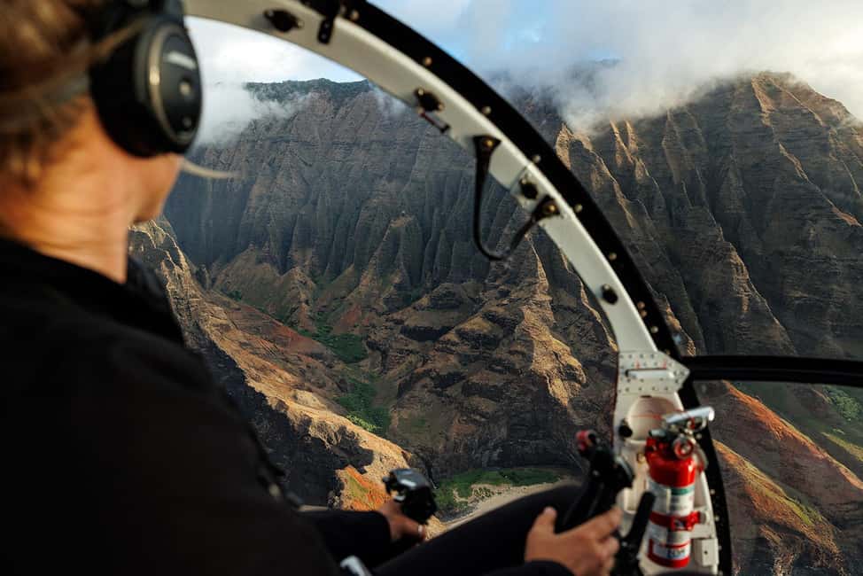 image n.8 of Kauai: Hughes 500 4-Passenger Doors-Off Helicopter Flight activity in Kapaʻa, uploaded by supplier