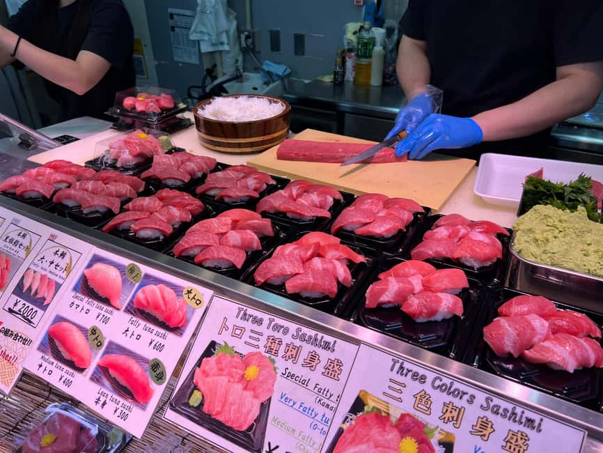 image n.3 of Tokyo: Tsukiji Fish Market Food and Walking Tour activity in Tokyo, uploaded by supplier