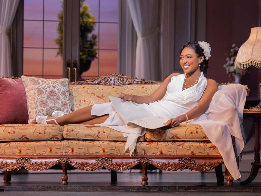 image n.5 of NYC: The Great Gatsby at the Broadway Theatre Ticket activity in New York City, uploaded by supplier