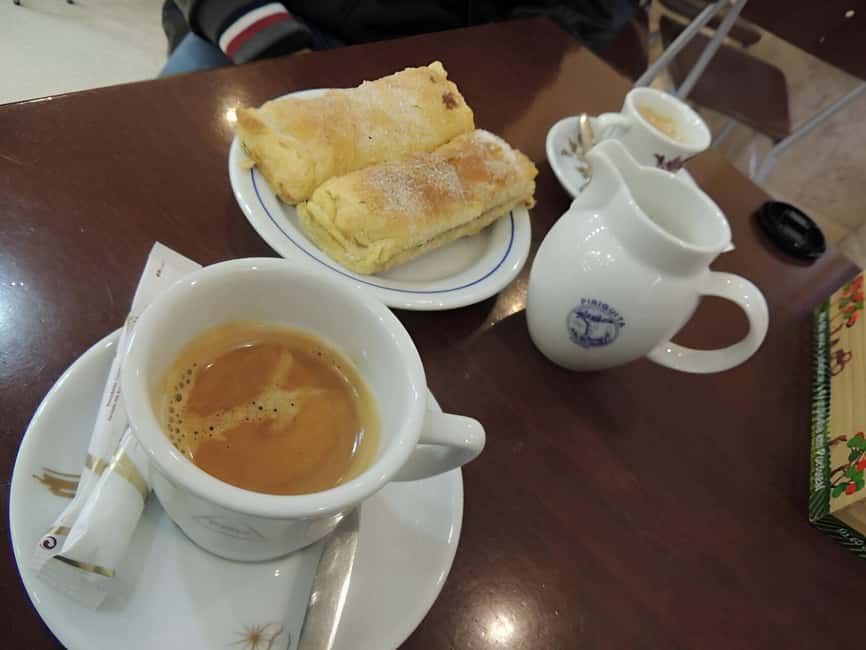 billede nr.15 af aktiviteten Lissabon: Sintra, Pena Palace, Quinta Regaleira, Cascais Tour i Colares, uploadet af udbyder