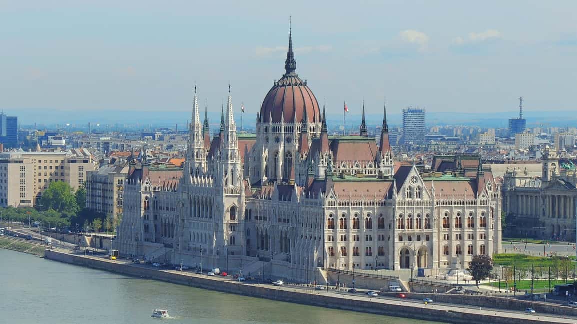 Bild Nr. 3 von Budapest: Ticket und Audioguide für das Parlamentsgebäude Aktivität in Budapest, hochgeladen vom Anbieter