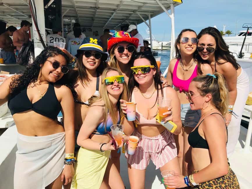 image n.6 of Los Cabos Catamaran: Iconic Sunset Cruise with Drinks & DJ activity in Cabo San Lucas, uploaded by supplier