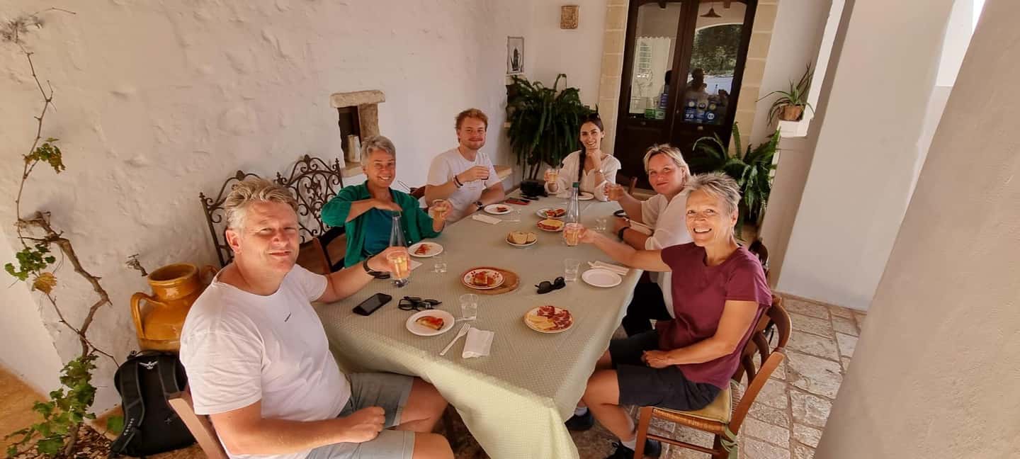 Immagine nº 24 di Ostuni: Tour in bicicletta con un bicchiere di vino e bruschetta attività a Ostuni, caricata dal fornitore