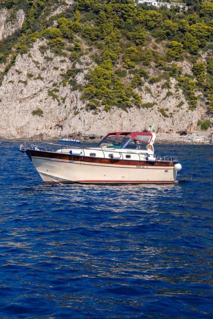 image n.6 of From Sorrento: Amalfi Coast Small Group Boat Day Tour activity in Nerano, uploaded by supplier