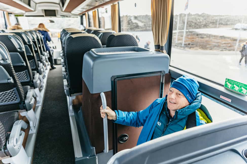 Bild Nr. 8 von Reykjavik: Bustransfer zur Blauen Lagune (Hin- und Rückfahrt) Aktivität in Reykjavík, hochgeladen vom Anbieter