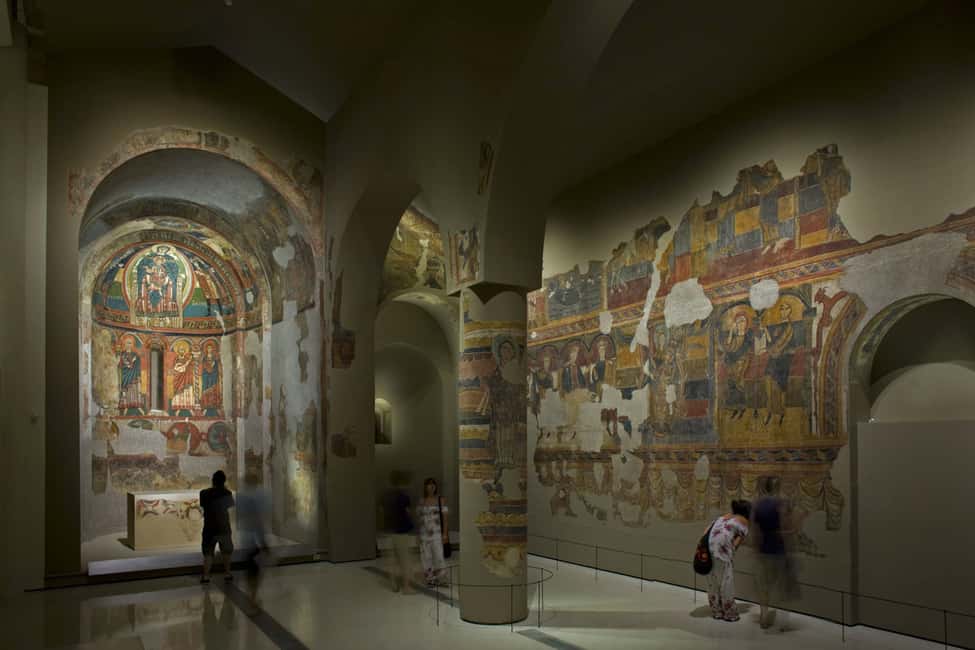imagem n.9 de Barcelona: Ingresso para o Museu Nacional d'Art de Catalunya atividade em Barcelona, carregada pelo fornecedor