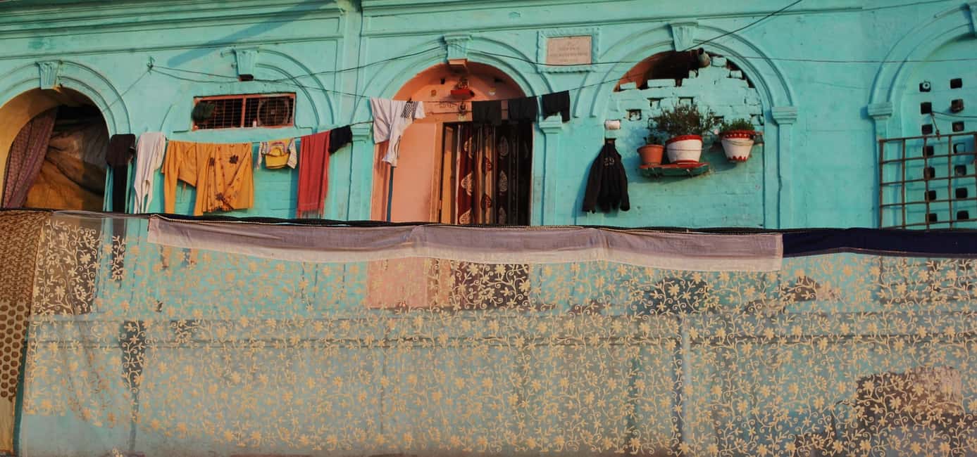 imagem n.23 de Passeio de um dia em Varanasi - Passeio de barco, caminhada, templo de ioga, luta livre atividade em Varanasi, carregada pelo fornecedor