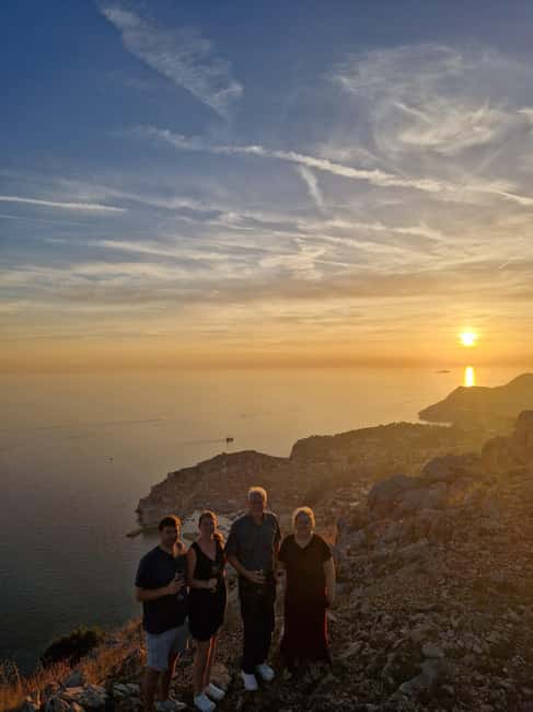 Image N°7 de Dubrovnik : Dégustation de vin au coucher du soleil à Panorama Point activité à Dubrovnik, publiée par le prestataire