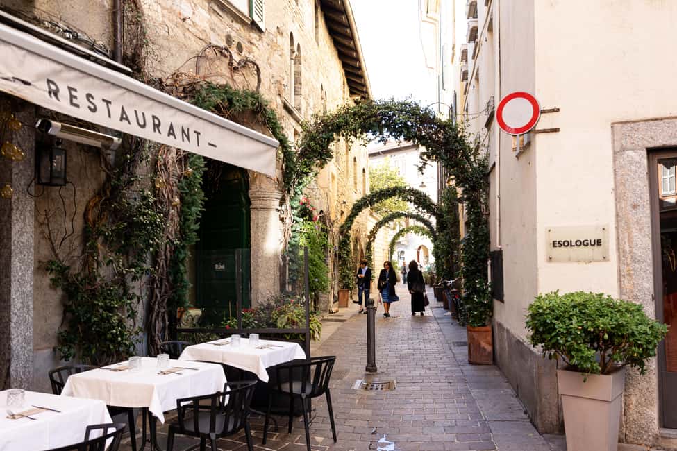 image n.7 of Como: Guided City Tour & Lake Cruise activity in Lombardy, uploaded by supplier