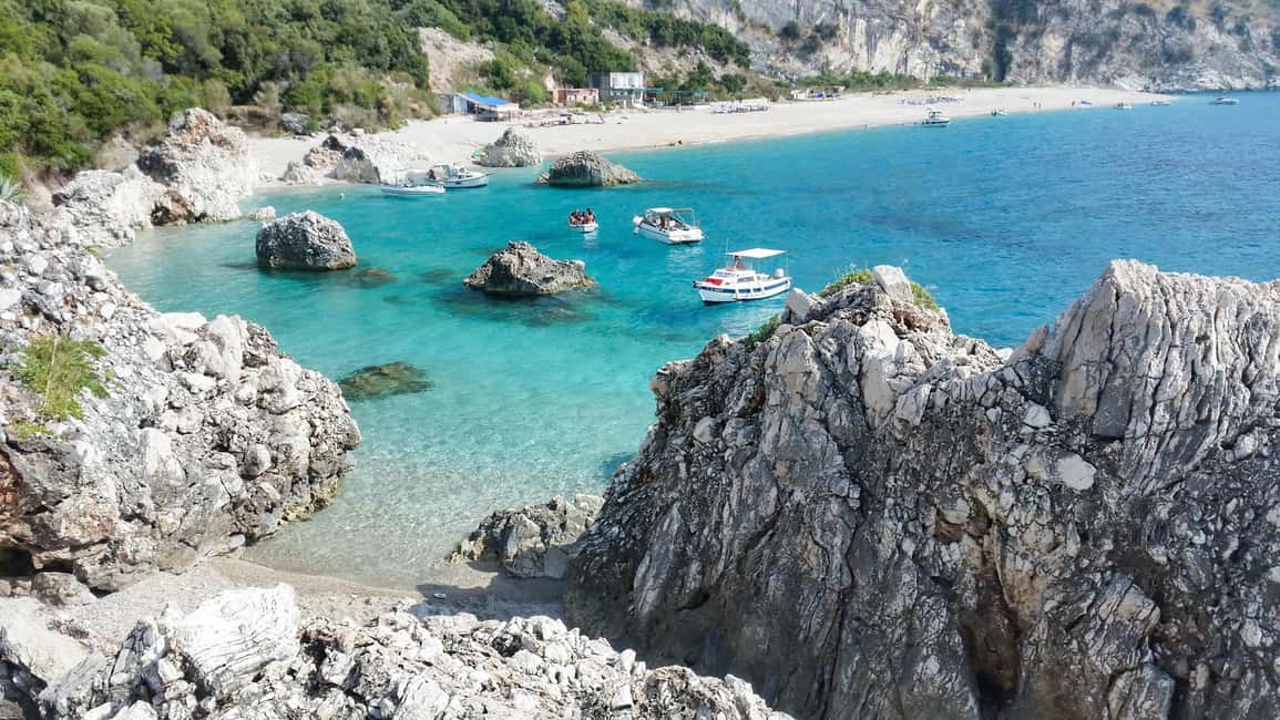 billede nr.1 af aktiviteten Sarandë: Bådtur ved Kroreza & skjulte huler med snorkling i Sarandë, uploadet af udbyder
