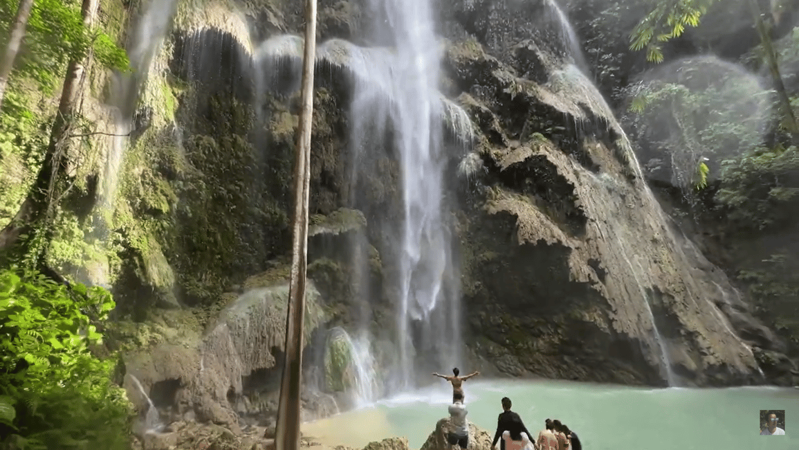 imagem n.29 de Oslob: Tubarões-baleia, Cataratas de Tumalog e Sumilon Trio Adventure atividade em Oslob, carregada pelo fornecedor