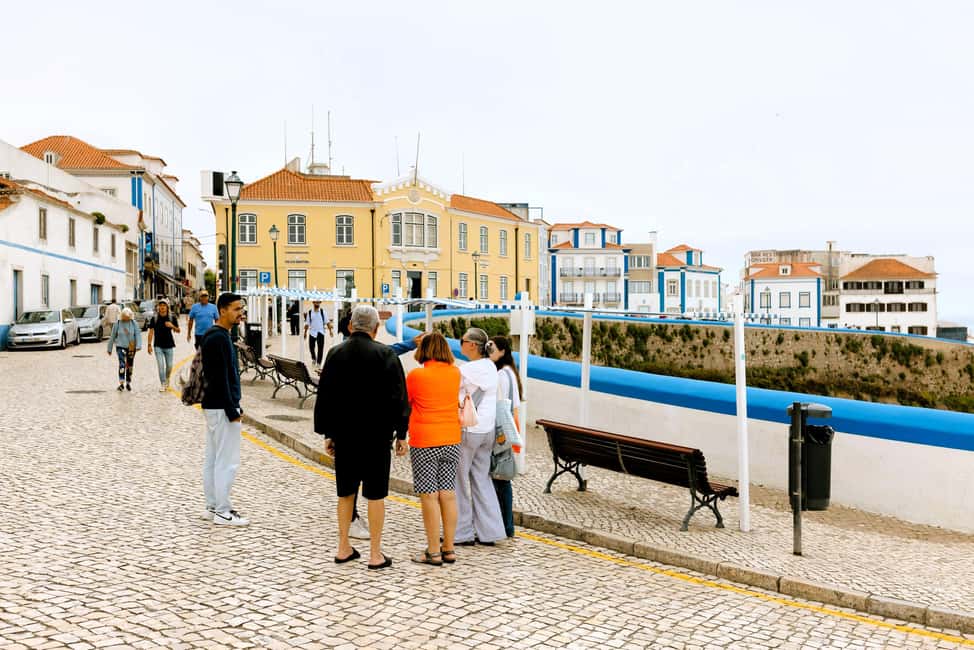 Image N°11 de Au départ de Lisbonne : Villages côtiers et visite guidée du palais de Mafra activité à Mafra, publiée par le prestataire