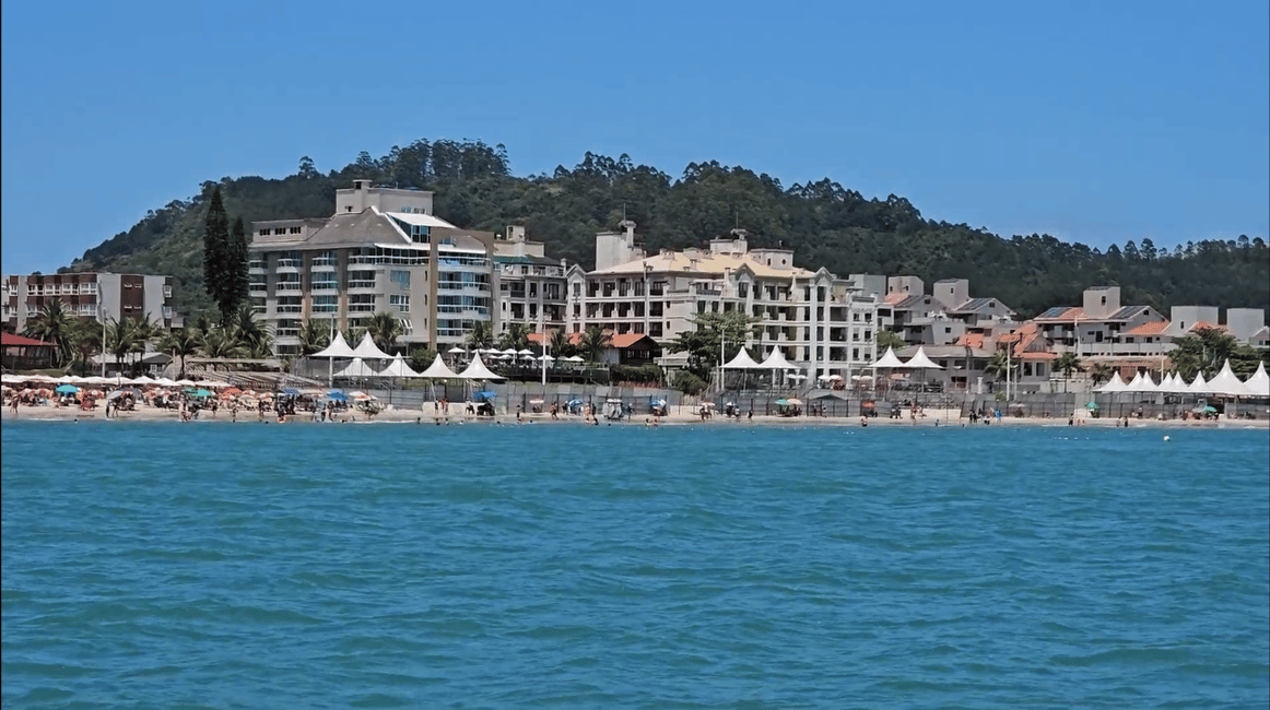 image n.4 of Florianópolis: Northern Island Boat Tour with Drinks activity in Florianópolis, uploaded by supplier