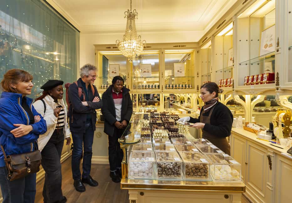 image n.4 of Brussels: Guided Food Tour with Full Meal and Drinks activity in Brussels, uploaded by supplier