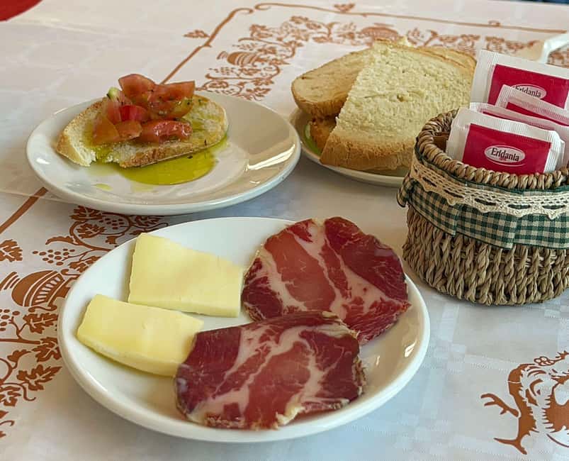 Immagine nº 44 di Ostuni: Tour in bicicletta con un bicchiere di vino e bruschetta attività a Ostuni, caricata dal fornitore