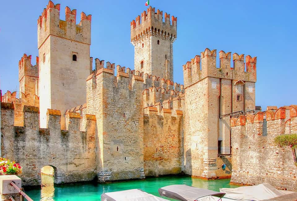 Immagine nº 8 di Da Venezia e Treviso: Tour di Verona e del Lago di Garda attività a Lombardia, caricata dal fornitore