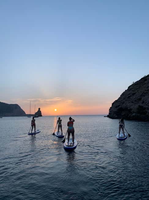 Image N°4 de Ibiza : Excursion en paddle board au coucher du soleil activité à Palma Nova, publiée par le prestataire