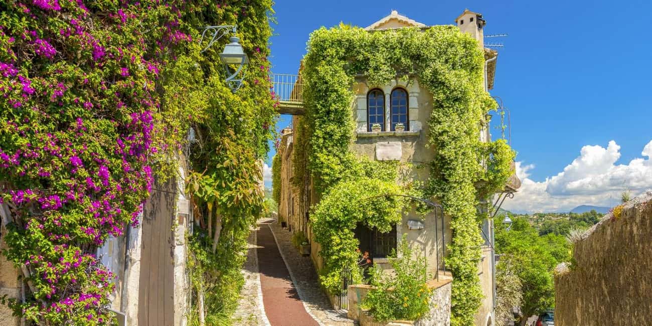image n.4 of Provence Countryside & Medieval Villages Day Trip activity in Gourdon, uploaded by supplier