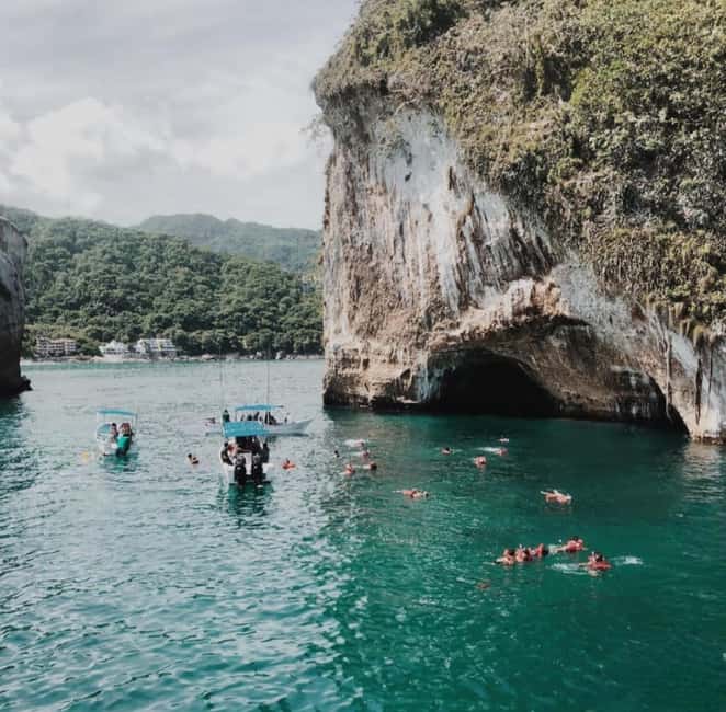 image n.7 of Puerto Vallarta: Los Arcos Islands Boat Tour and Snorkeling activity in Puerto Vallarta, uploaded by supplier