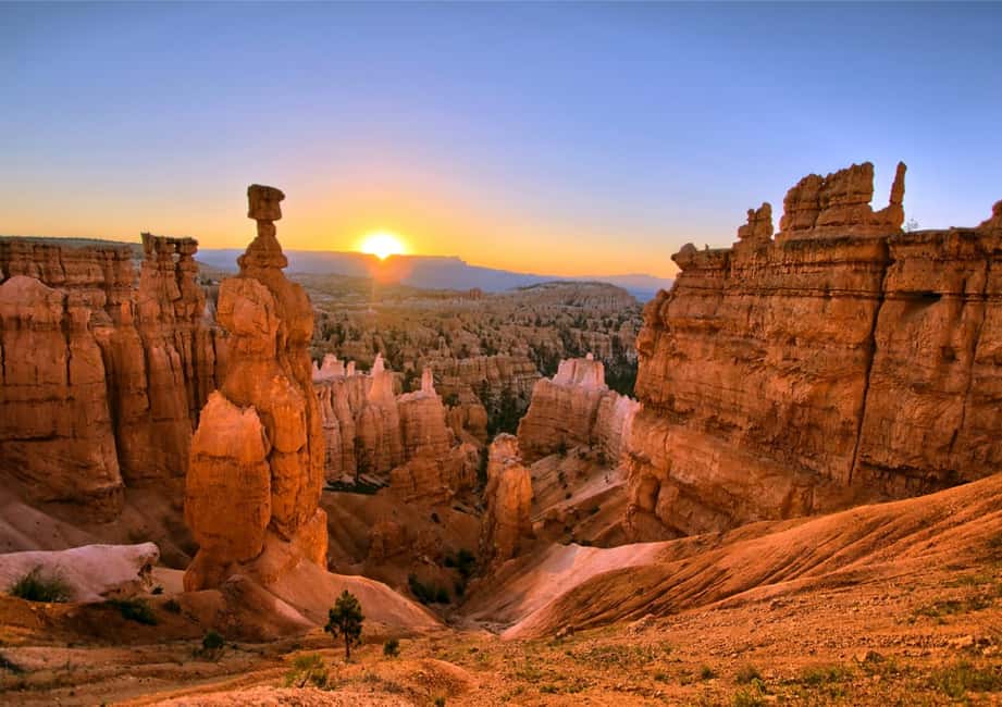 image n.12 of Las Vegas: Grand Canyon, Zion and Monument Valley 3-Day Trip activity in Arizona, uploaded by supplier
