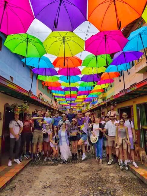 image n.30 of Medellin: Guatape Tour with Boat, Breakfast, Lunch & Llamas activity in Marinilla, uploaded by supplier