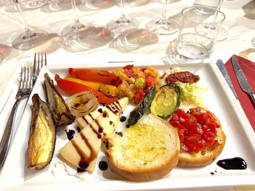 image n.4 of From San Gimignano: Chianti Vespa Tour with Lunch activity in San Gimignano, uploaded by supplier