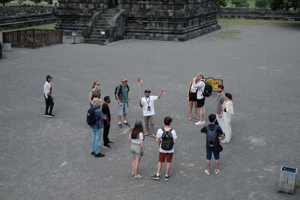 image n.11 of Yogyakarta: Borobudur Climb-up and Prambanan Guide Tour activity in Kota Magelang, uploaded by supplier