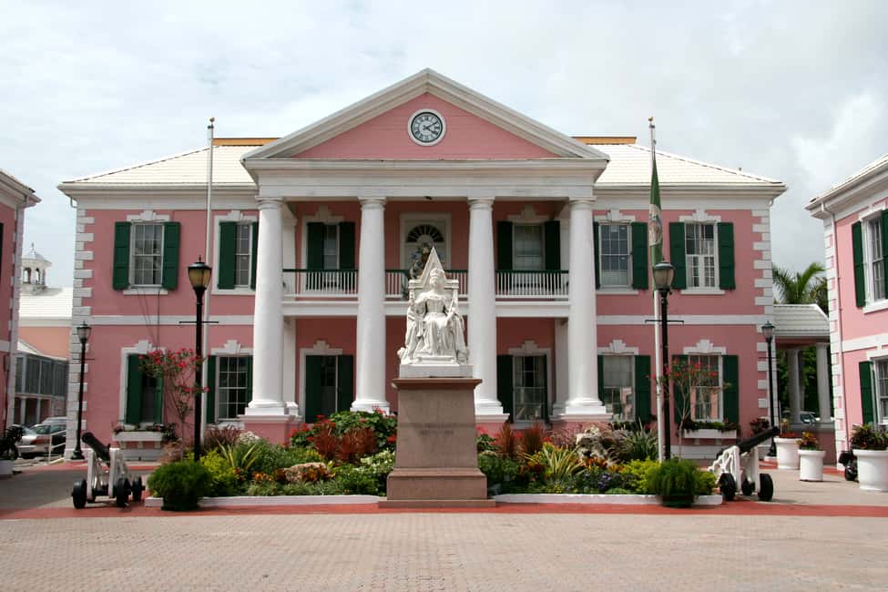 Image N°5 de Nassau : Visite culinaire en scooter électrique avec dégustation de mets et de boissons locales activité à Nassau, Bahamas, publiée par le prestataire