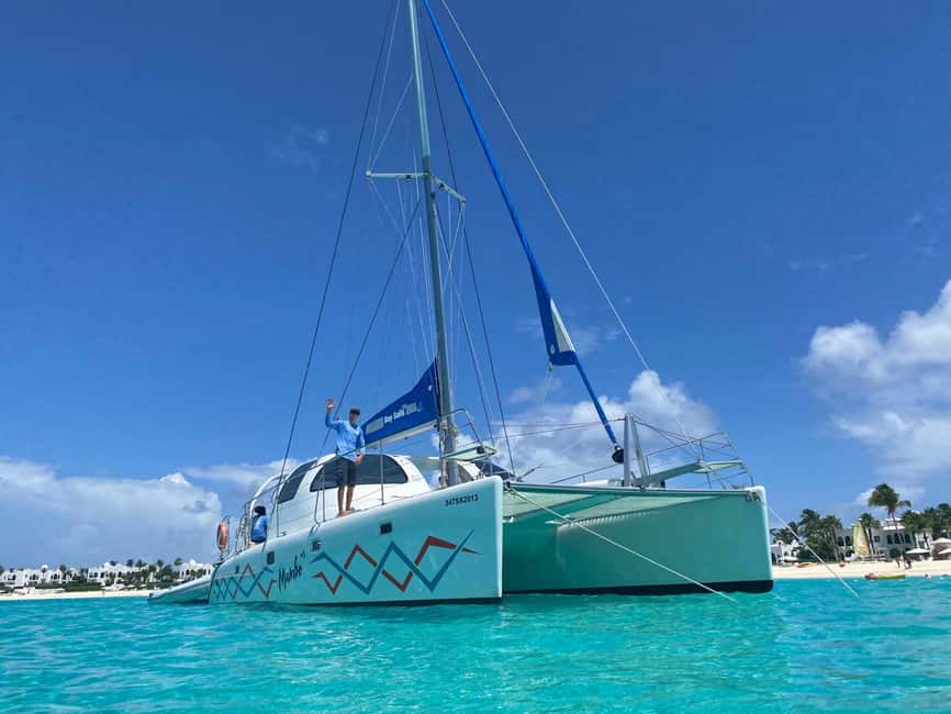 afbeelding n.7 van Sint Maarten: Catamaran snorkelcruise met open bar en lunch activiteit in Sint Maarten, geüpload door aanbieder