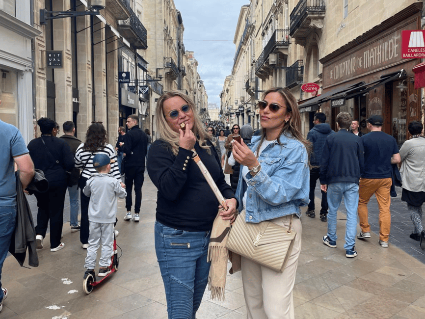 image n.2 of The essential in Bordeaux, private tour with a local activity in Bordeaux, uploaded by supplier