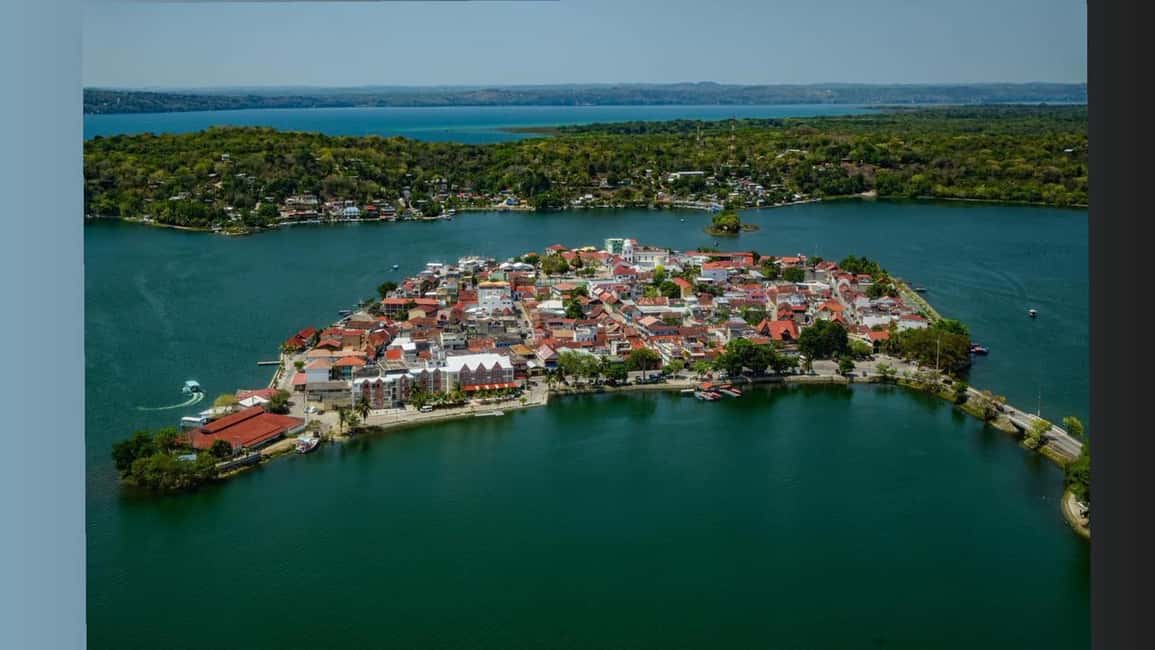 image n.11 of Belize City:, Transfer from Belize City Water Taxi to Flores Guatemala activity in Belize City, uploaded by supplier