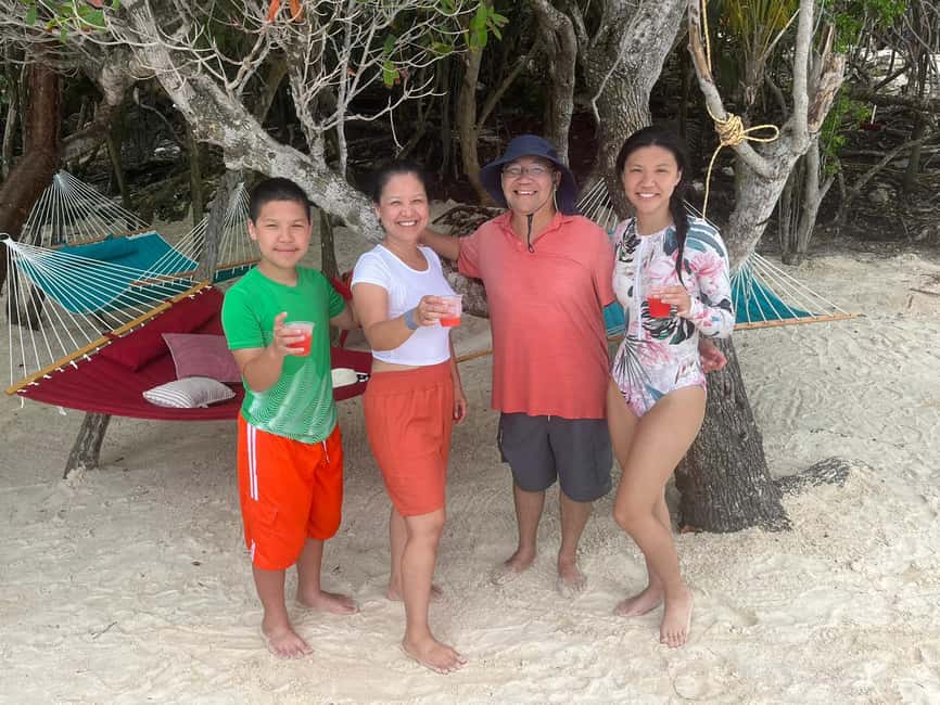 Image N°78 de Nassau : Cochons, plongée en apnée, tortues, déjeuner, club de plage privé activité à New Providence, publiée par le prestataire