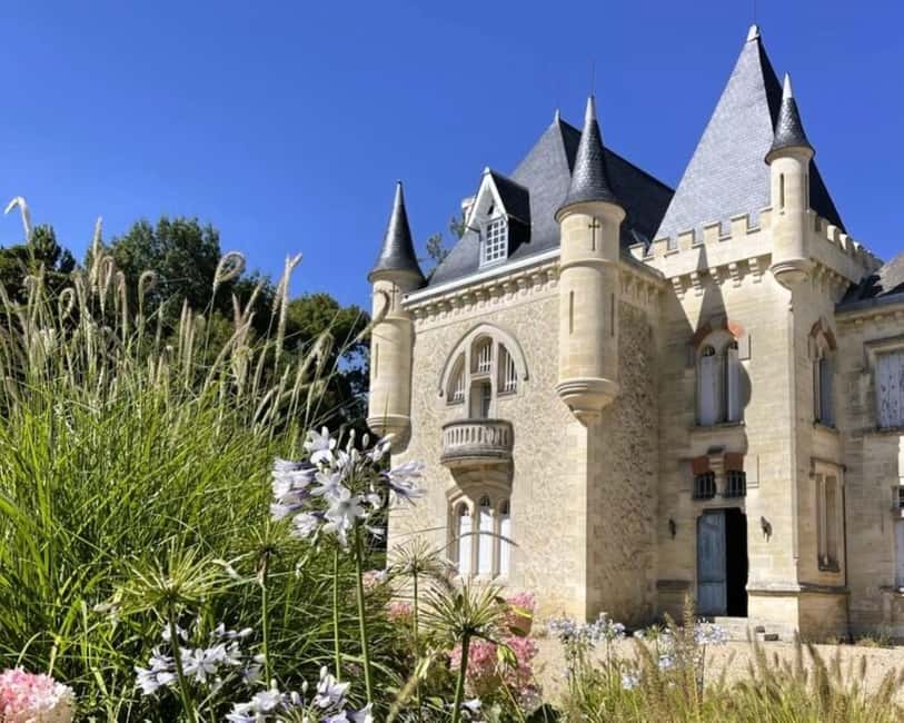 image n.4 of Bordeaux: Médoc & St-Emilion Wine Regions Tour with Tastings activity in Bordeaux, uploaded by supplier
