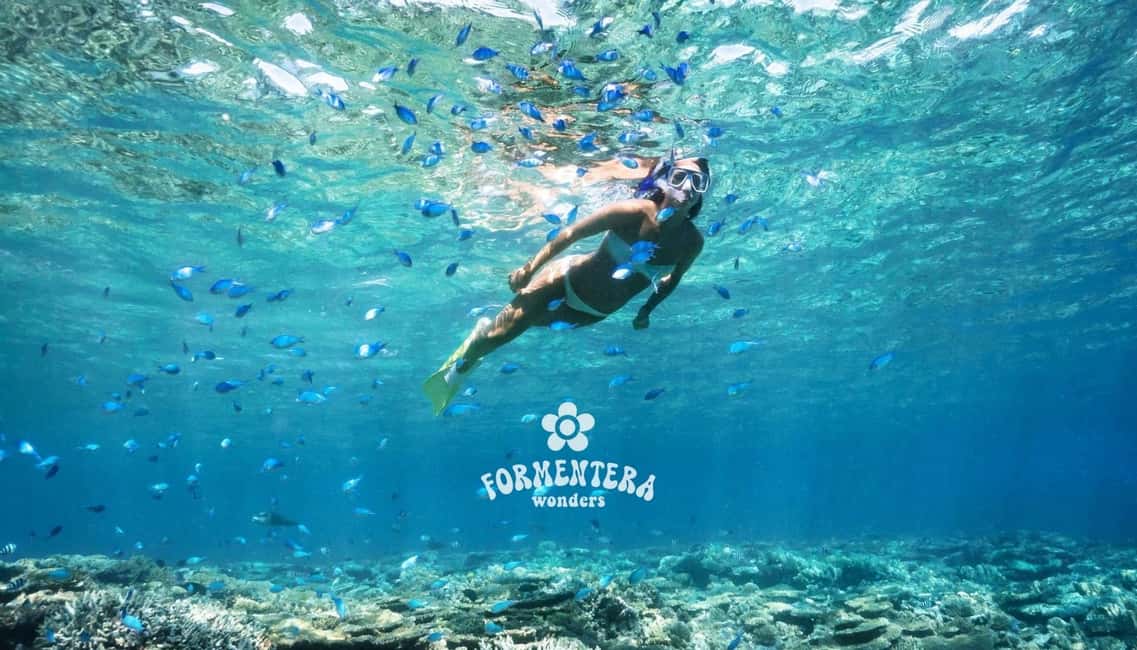 Image N°1 de Ibiza : croisière à Formentera avec paella, open bar et sports nautiques activité à Ibiza (ville), publiée par le prestataire