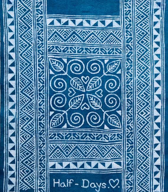 imagen n.º 1 de Luang Prabang: Taller de Arte Batik Hmong actividad en Luang Prabrang, subida por el proveedor