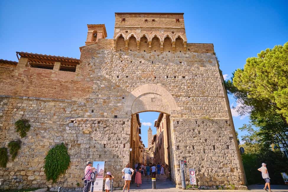 image n.40 of Florence: Pisa, Siena and San Gimignano Small Group Day Trip activity in Pisa, uploaded by supplier