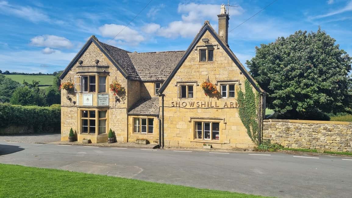 image n.5 of London: Full Day Cotswolds Tour with Shakespeare's Stratford activity in Bibury, uploaded by supplier
