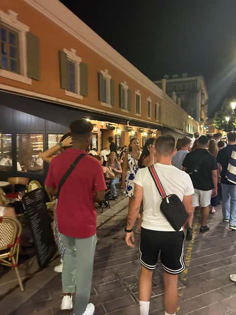 Image N°17 de Tournée des bars internationaux à Lille avec shots gratuits et jeux amusants activité à Lille, publiée par le prestataire